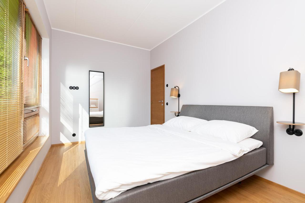 Self-Check-In Spacious 1 Bedroom Apartment With Free Parking Tallinn Exterior foto